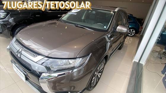 MITSUBISHI OUTLANDER 2.0 MIVEC GASOLINA HPE AUTOMÁTICO MITSUBISHI OUTLANDER 2.0 MIVEC GASOLINA HPE AUTOMÁTICO